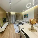 Amelia 2br-2ba New Boulevard 公寓 地拉那