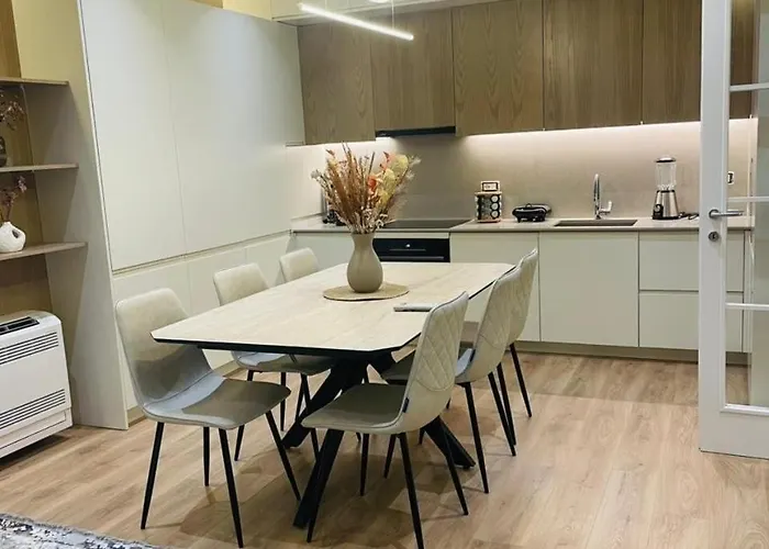 Amelia 2br-2ba New Boulevard Appartamento *