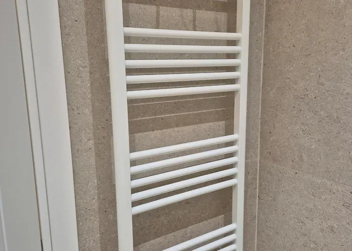 Amelia 2br-2ba New Boulevard * Tirana