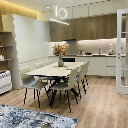 Amelia 2br-2ba New Boulevard Appartement *
