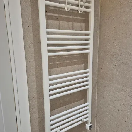 Amelia 2br-2ba New Boulevard * Tirana