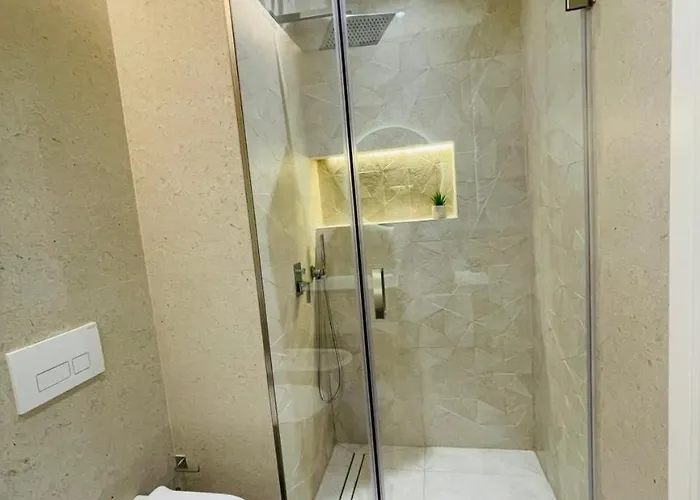 Apartmán Amelia 2br-2ba New Boulevard *