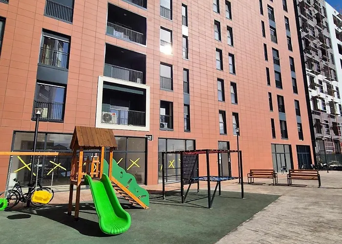 Amelia 2br-2ba New Boulevard Апартаменты *